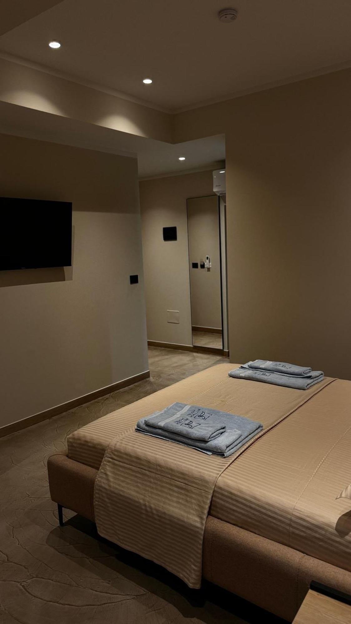 Ritson Hotel Vlorë 外观 照片