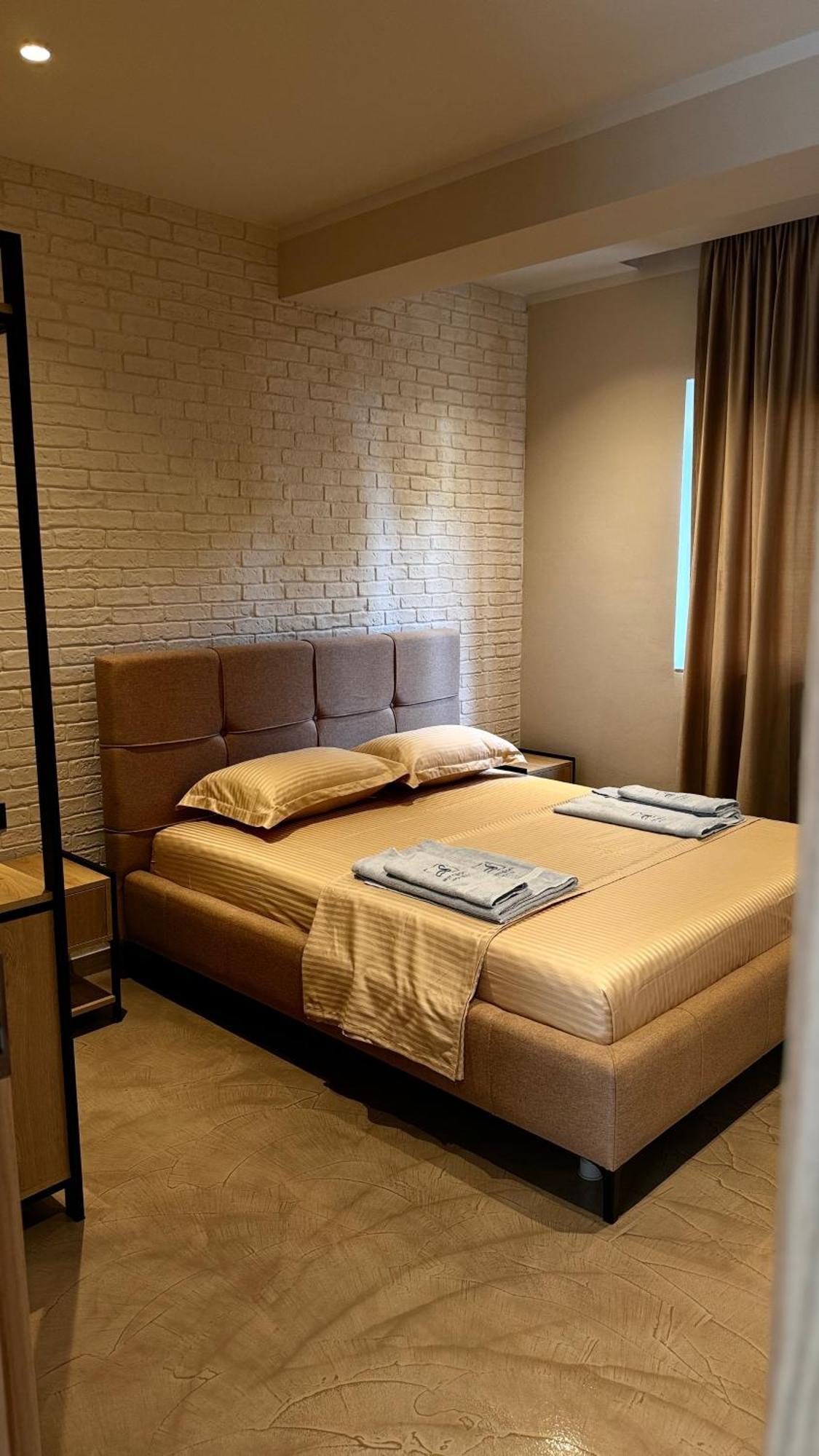 Ritson Hotel Vlorë 外观 照片