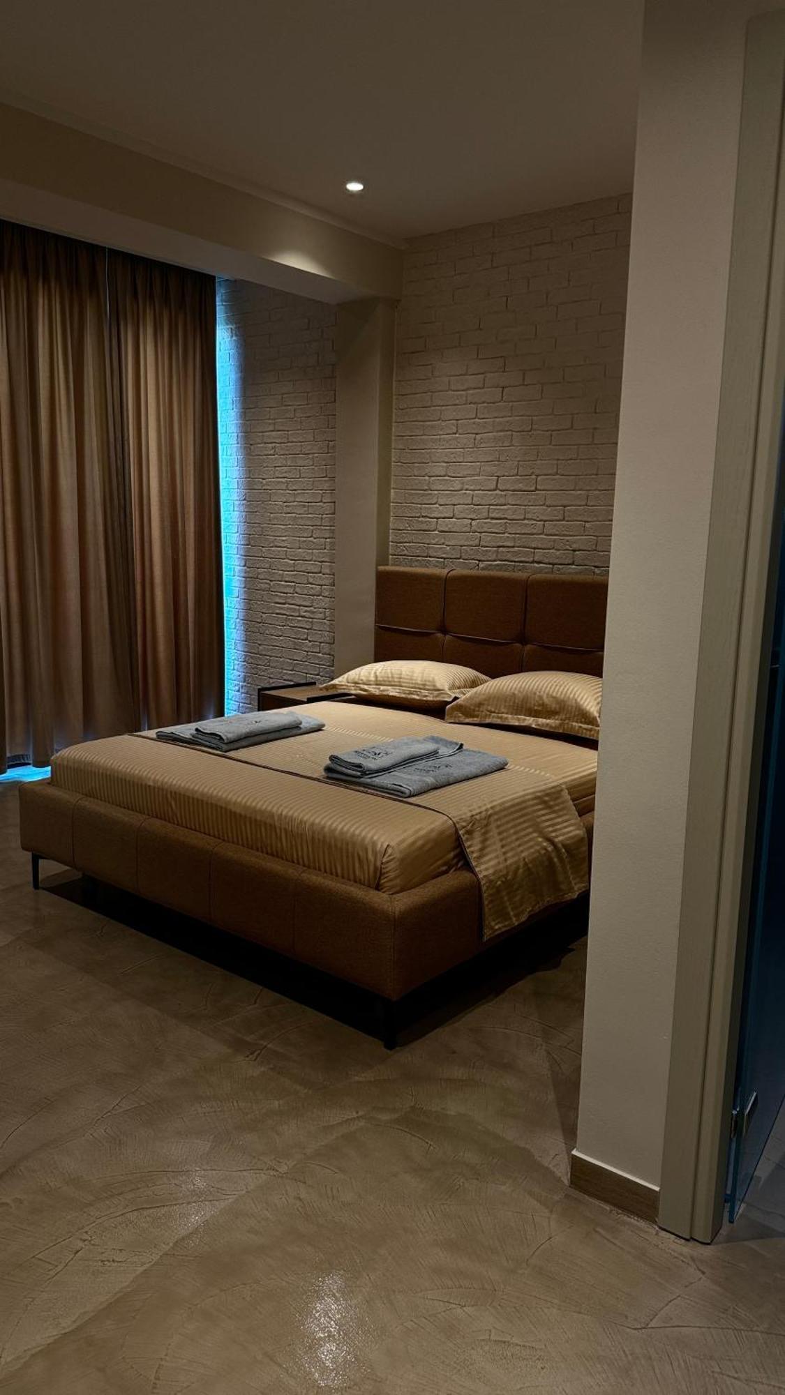Ritson Hotel Vlorë 外观 照片